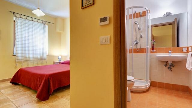 Camera B&B Noci Fazino Valmontone